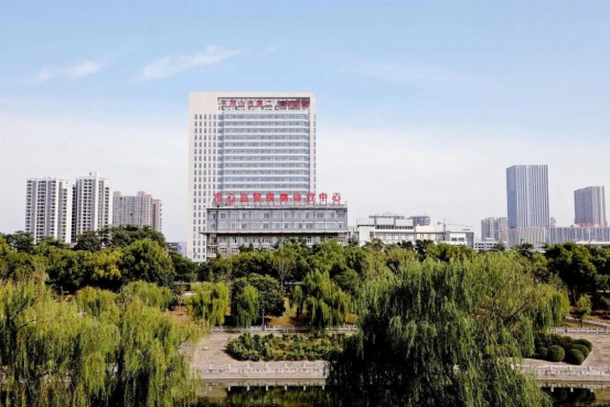平頂山市第二人民醫(yī)院：提升群眾就醫(yī)新體驗(yàn) 讓醫(yī)療有“智慧”服務(wù)有“溫度”49.png