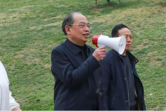 赴春日之約，展巾幗風(fēng)采：市二院工會開展慶“三八”健步走活動217.png